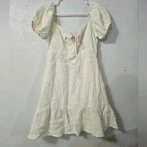 NWT! Womens off the shoulder dress!